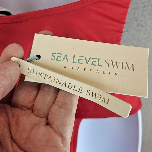 Sea Level Swim Keyhole Halter One Piece Red Swim Suit Sz 8 Womens Halter… - Picture 9 of 11